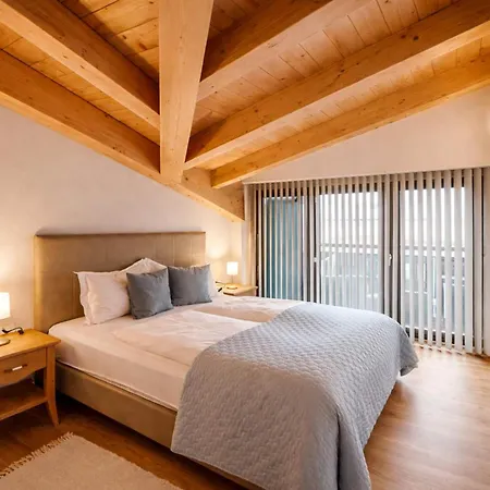 Alpennest - Balcony & Sauna Access Holiday home